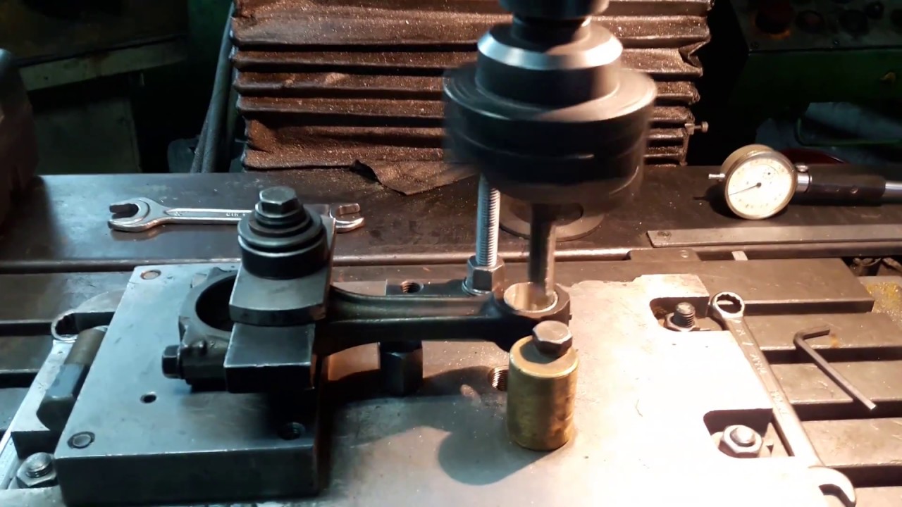 Расточка втулки шатуна на координатно-расточном станке