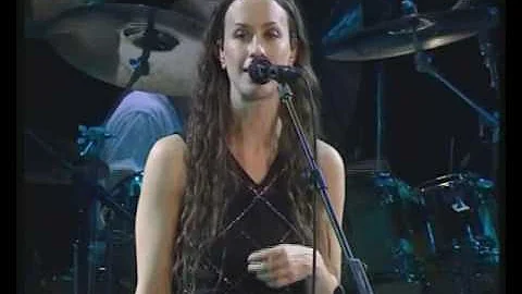 Thank U....Alanis Morissette ( Live, HQ )