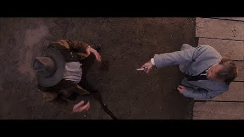 DJANGO UNCHAINED - Dr.  Schultz kills Sheriff