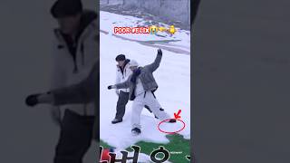 Poor felix😭🫳🐥 Is the snow very slippery??? #felix #straykids