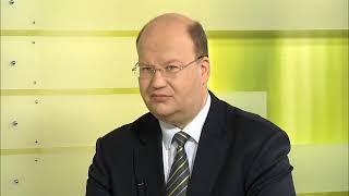 Vienatvė, saulės trūkumas ir abejingumas: kas laukia lietuvių?