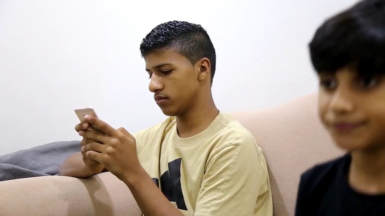 عزوتي الجزء 1  فلم عربي سعودي يحكي واقع بعض مشاكل الاهالي في المجتمع