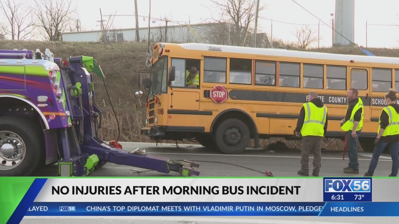 School bus overturns on New Circle Road in Lexington - YouTube