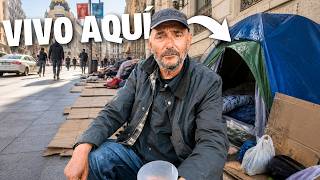 “Vivo en una TIENDA DE CAMPAÑA porque no puedo pagar un alquiler”