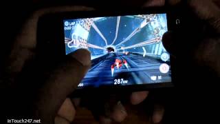 Voice Xtreme V10 playing Space Racing 3D game screenshot 5