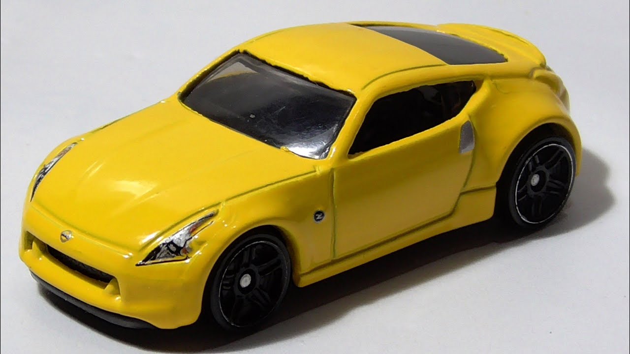 Nissan z hot wheels
