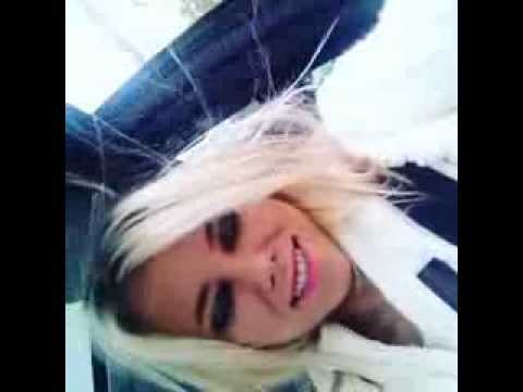 balloon en español in tha car 1