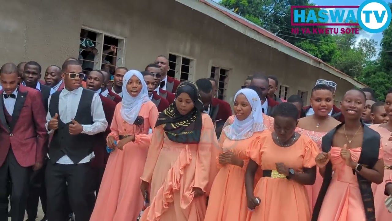 VIBE LA WAHITIMU WA KIDATO CHA SITA KITOMONDO SEKONDARI MAMBO NI🔥🔥🔥🔥