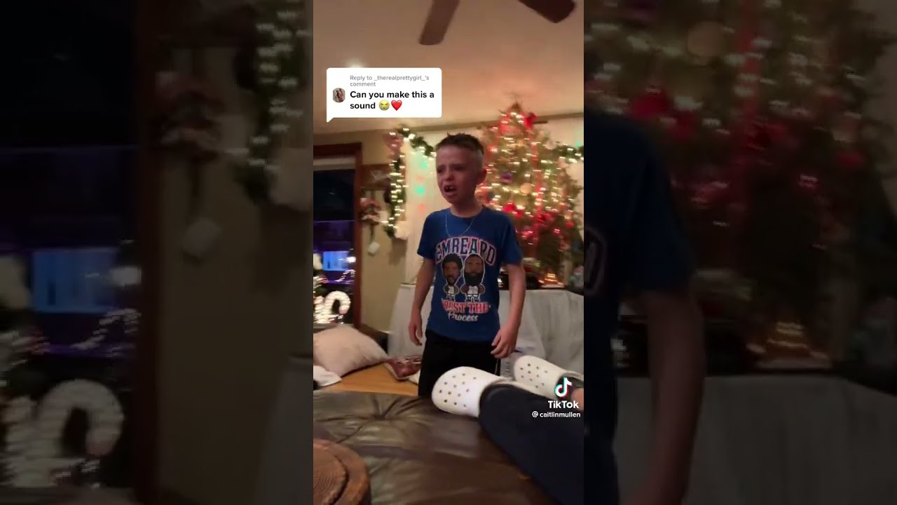 Kid Having Temper Tantrum Because Someone S Making Fun Of Mom LOL