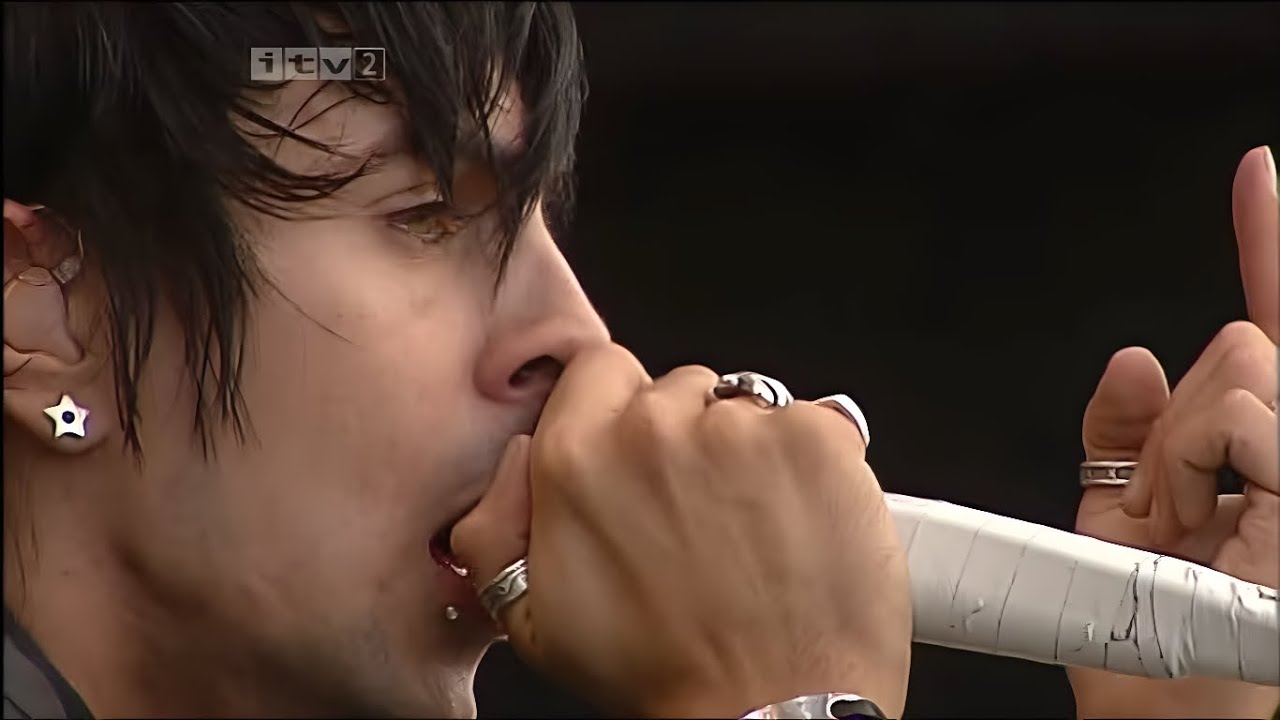 LostProphets - The Fake Sound of Progress - Live @ Reading Festival 2004