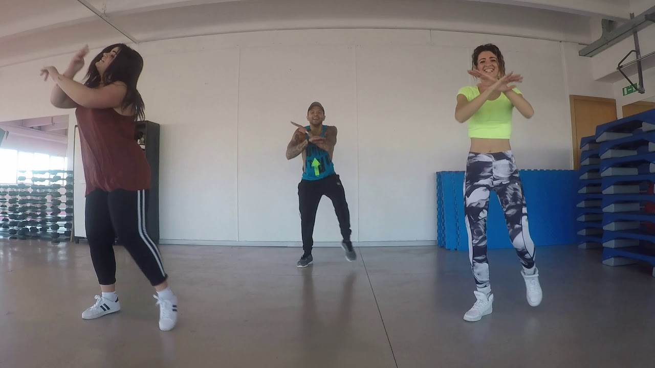 Chimbala - Tan Celoso coreo by William Estudante 🇧🇷 EstiloBrasileiro Zumba fitness