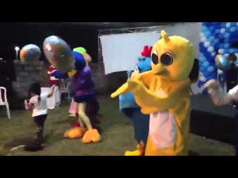 GALINHA PINTADINHA DANÇANDO TCHU TCHA TCHA