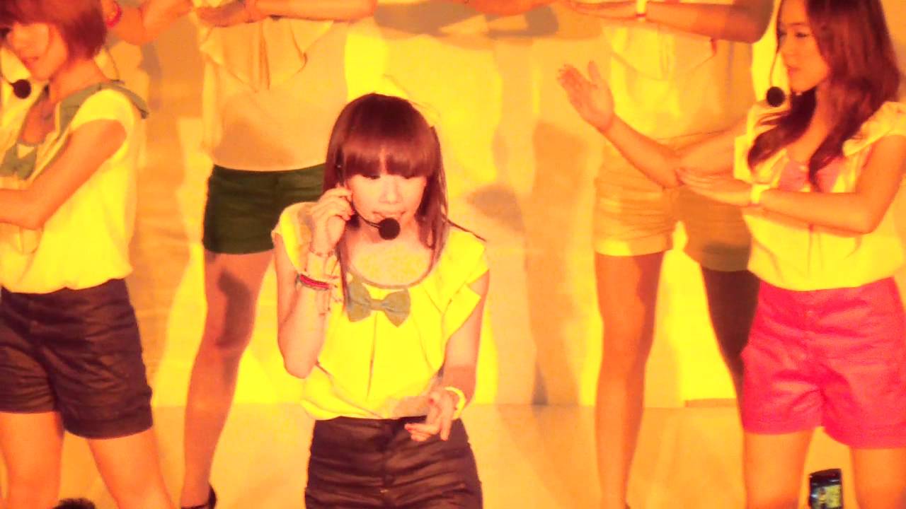 [HD] Book & Gift Fair @ Citraland 15-11-2011 [Part 2/3]