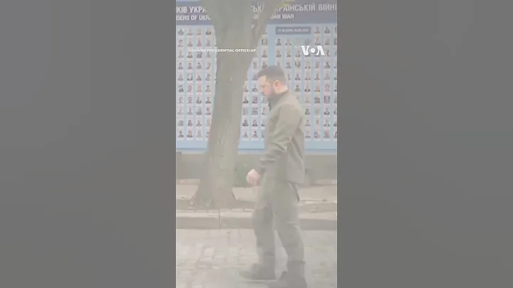 Zelenskyy Pays Tribute to Fallen Soldiers #shorts | VOA News