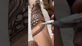 #henna #bridalmehndi #mehndi #shorts #shortvideos #short #kpmehandiart #delhi #viral #repost screenshot 1