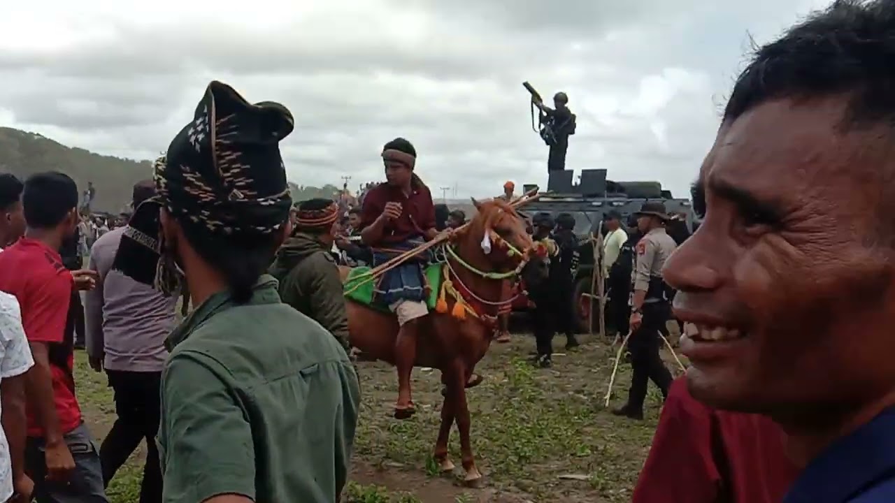 Kekacauan Pasola bondo kawonggo..kodi Sumba Barat daya?