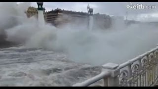 Abierto el puente del Kusaal tras los destrozos ocasionados por las olas