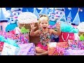 🎂 PRETTY PRINCESS CASTLE POOL BIRTHDAY PARTY! 🎁