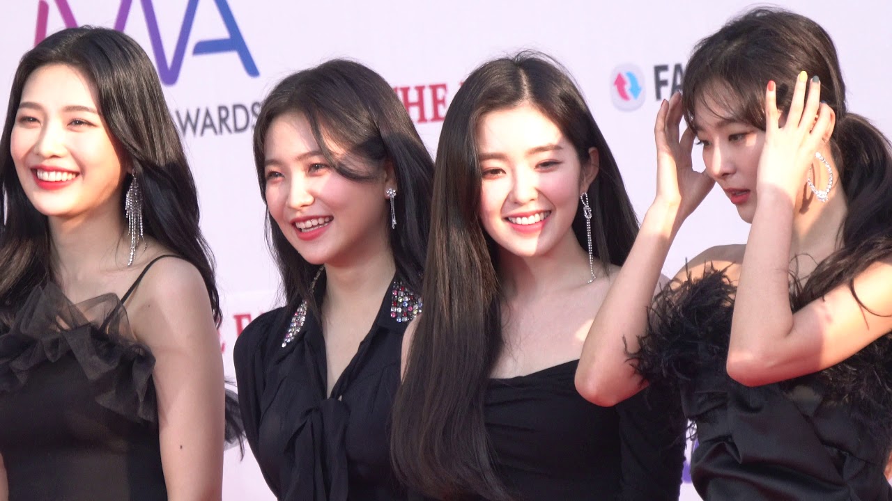 레드벨벳 Red Velvet (아이린) 직캠 : 더팩트뮤직어워즈 레드카펫 190424