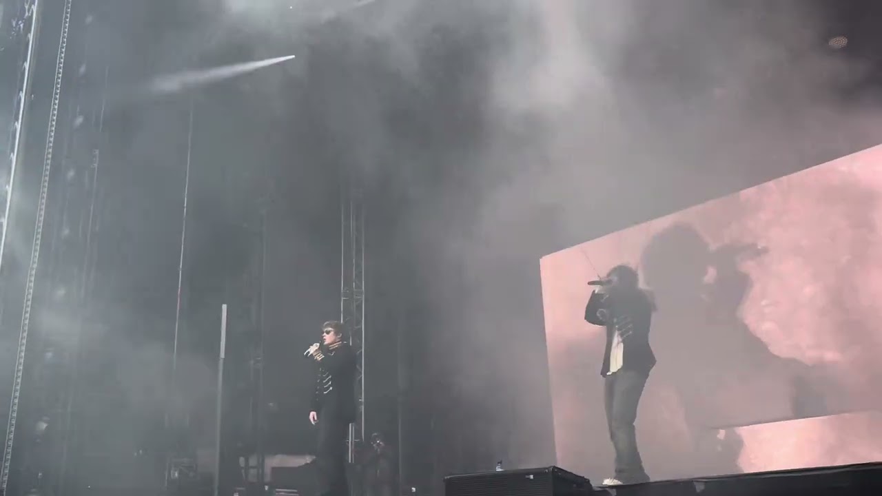 Yung Lean @ Bladee - Hennessy & Sailor Moon @ Øyafestivalen 2025 08/07/25