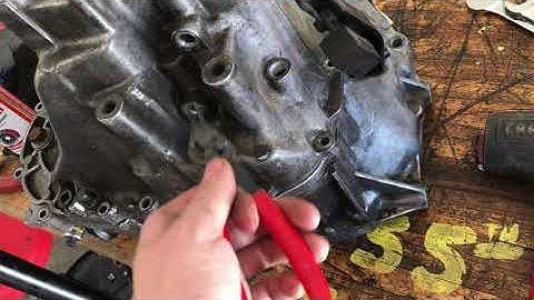 YS1 B-SERIES TRANSMISSION TEAR DOWN: DISRESPECTED CRX