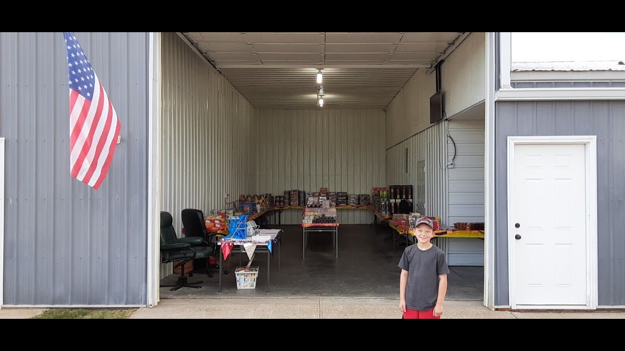 Generous Jerry's Fireworks stand tour. Hazen, North Dakota 2021 YouTube