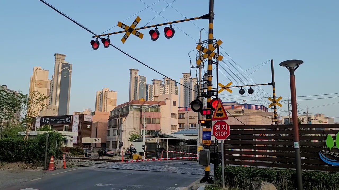 포항 효자동 건널목