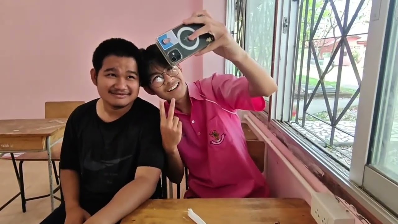 บ่ต้องอ้อนวอน - ศาล สานศิลป์ [COVER MV] #ทีมงานขี้เกีย