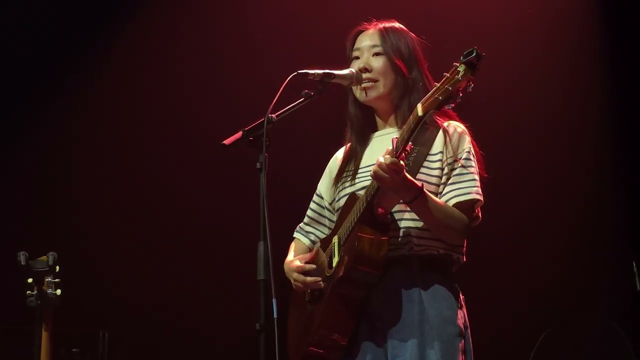 Guarda 김사월 - 달아 @ 음악섬, LG아트센터 250531 Kim Sawol - Sweet su YouTube Guarda 김사월 - 달아 @ 음악섬, LG아트센터 250531 Kim Sawol - Sweet su YouTube