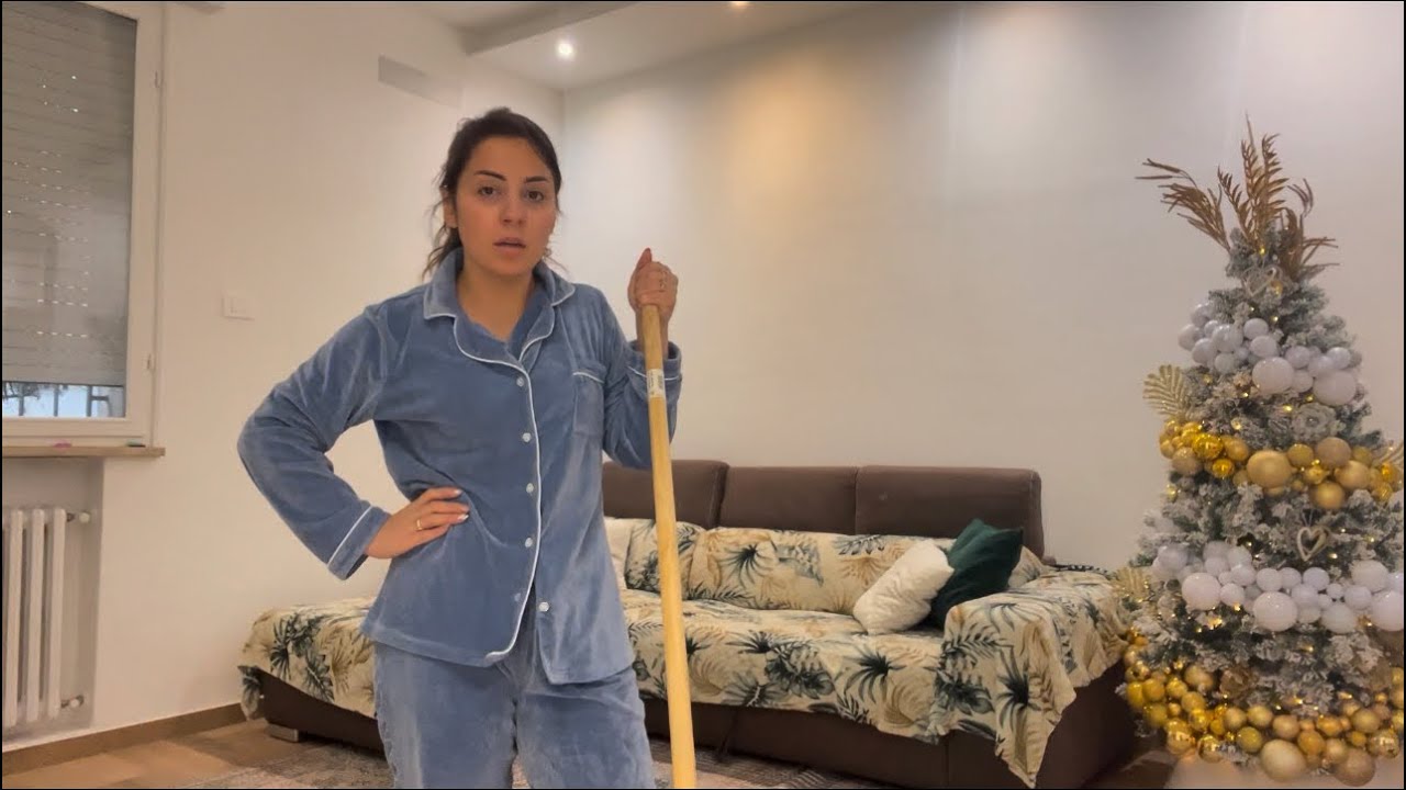 Hej miq sot si dit pushimi bejm njecik punet e shtepis😂😘