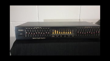 TEAC  EQA-22  Graphic equalizer ☆Amazing Sound Quality☆