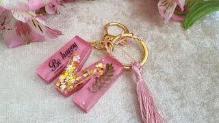 Epoxy resin tutorial / Resin keychain / resin letters