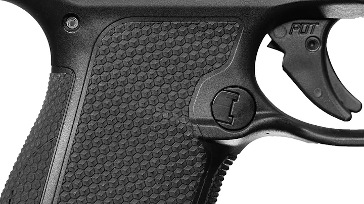 Walther F-Series Features: Ergonomics- Reduced Grip Circumference