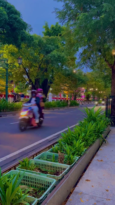 Ungu - Yogyakarta || Suasana di Nol Kilometer Yogyakarta