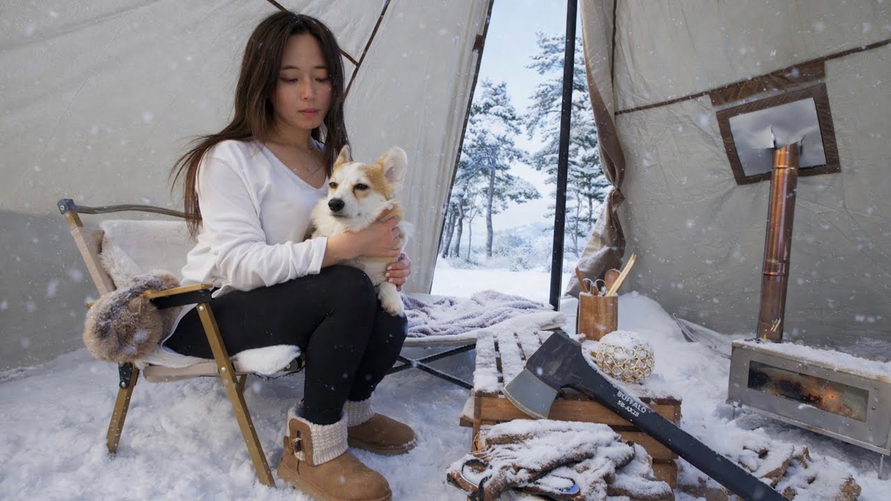 ❄️CAMPING IN SNOWSTORM WITH MY DOGㅣWOODSTOVE ASMR