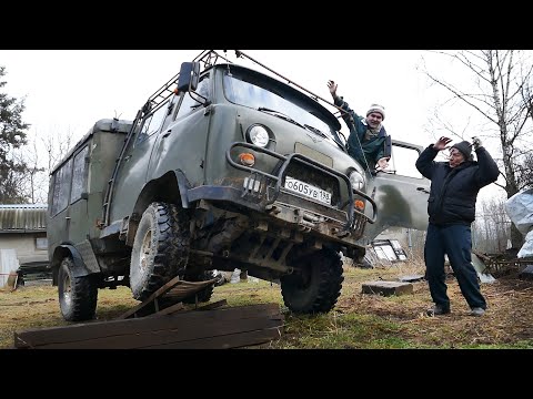 Видео: Удивительные правила ломающейся архитектуры дома в центре Токио