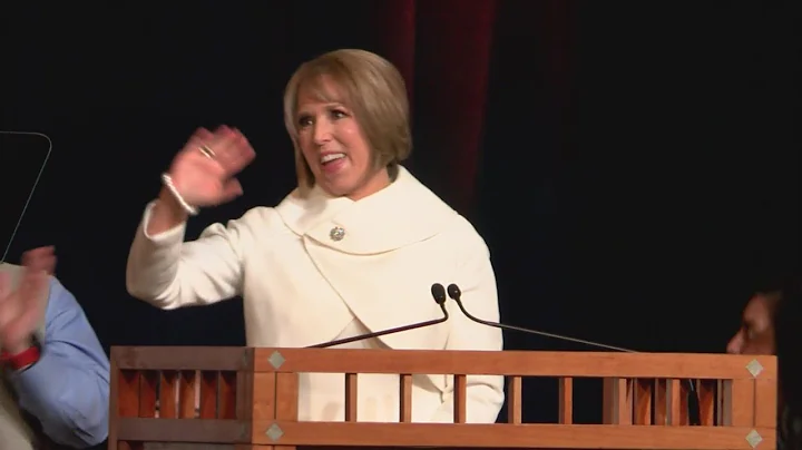 Lujan Grisham sworn in as governor of New Mexico