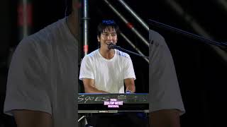 땀에 젖어도 미모는 열일 중 #씨엔블루 #정용화