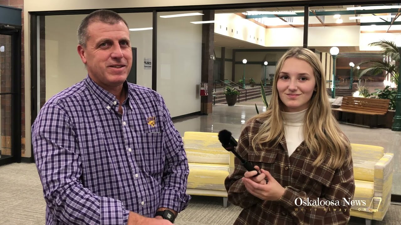 Holiday Season Prep Begins To Ramp Up At Penn Central Mall