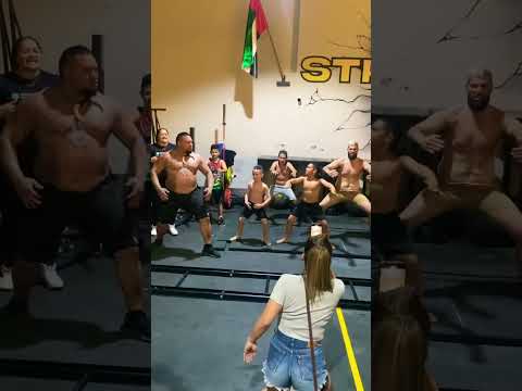 Фильм с танцем хака