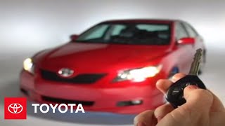 2007 - 2009 Camry How-To: Regular Key with Remote (LE, SE, XLE) | Toyota
