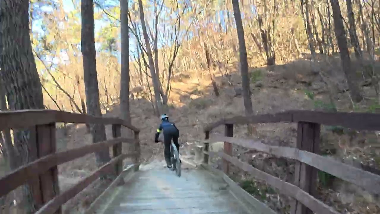 장산 택배싱글 다운힐 .