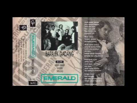 Emerald Bex ft. Vinna Gracia-Satu Lagi (RW Lounge Kemang)