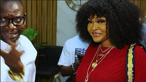 Afeez Owo Welcome Mercy Aigbe As She Enter Seyi Edun New Luxurious Store,Check Out Her Outfit
