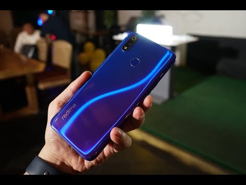 realme-3-pro-hands-on