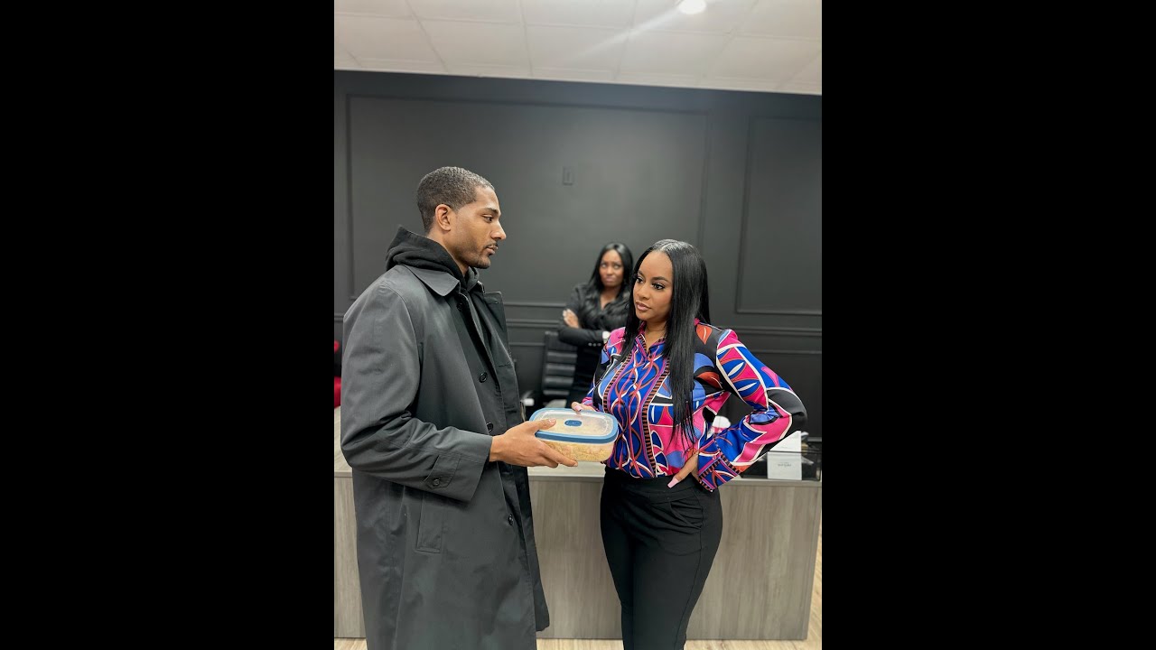 When the office is jealous of Flawless’s new chef boo, Ezra! - YouTube