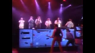 Huey Lewis & The News - Hip To Be Square (live)