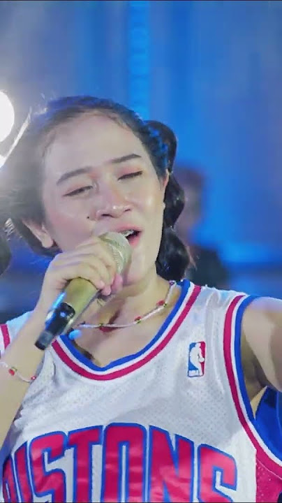 Dowo untune koyo sungai bengawan solo  ~  BIDADARI KESLEO    #DellaMonica