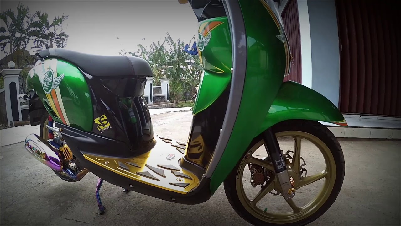 Gambar Modifikasi  Motor Scoopy Modifikasi  Yamah Nmax  