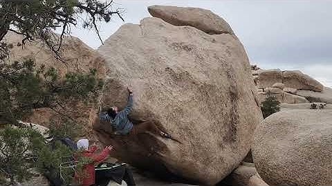 Mystical Vibrations (V5) - Joshua Tree National Park